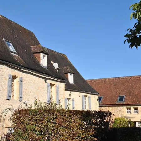 Ehemaliger Bauernhof Le Bonheur In By Interhome *