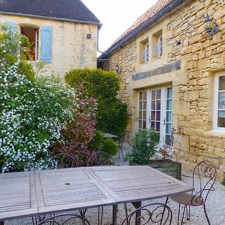 Ehemaliger Bauernhof Le Bonheur In By Interhome