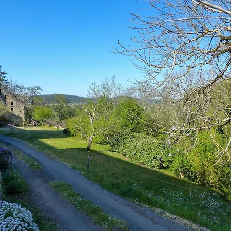 Ehemaliger Bauernhof Le Bonheur In By Interhome Sainte-Mondane