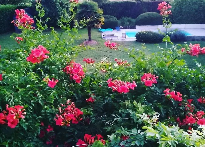 Ehemaliger Bauernhof Le Bonheur In By Interhome